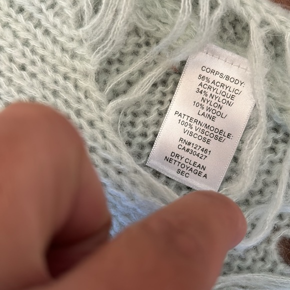 Wildfox White Label Happy Heart distressed sweater - Picture 4 of 6